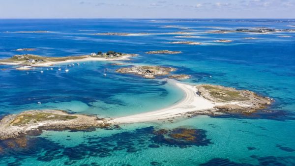 Pourquoi l'archipel des Glénan est-il un paradis naturel préservé ?