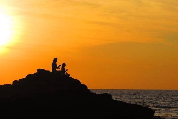 Les voyages qui promeuvent le bien-être : comment prendre soin de soi-même en explorant le monde