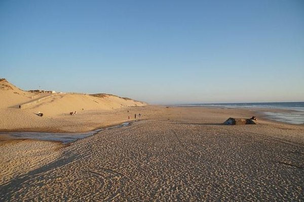 Plongée dans le temps : l'histoire captivante du lac de Biscarrosse