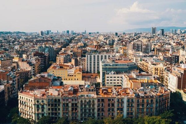 Explorez les charmes insoupçonnés des quartiers de Barcelone